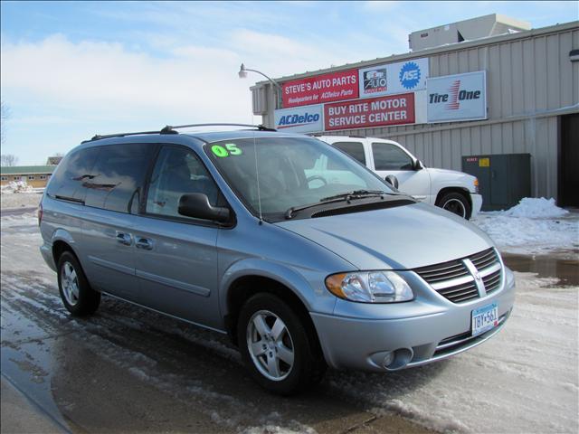 Dodge Grand Caravan 2005 photo 1