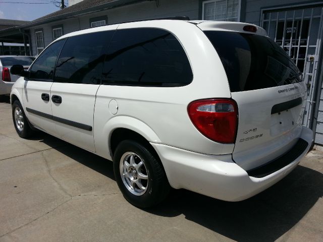 Dodge Grand Caravan 2005 photo 3