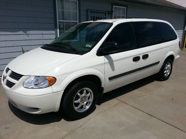 Dodge Grand Caravan 2005 photo 4