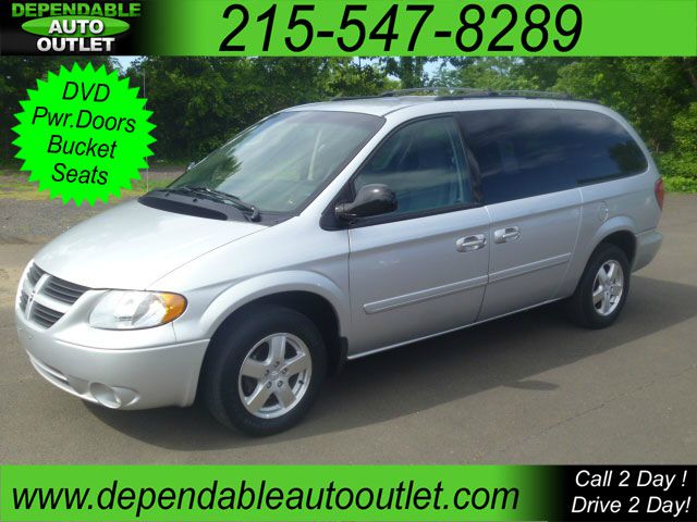 Dodge Grand Caravan Resistol MiniVan
