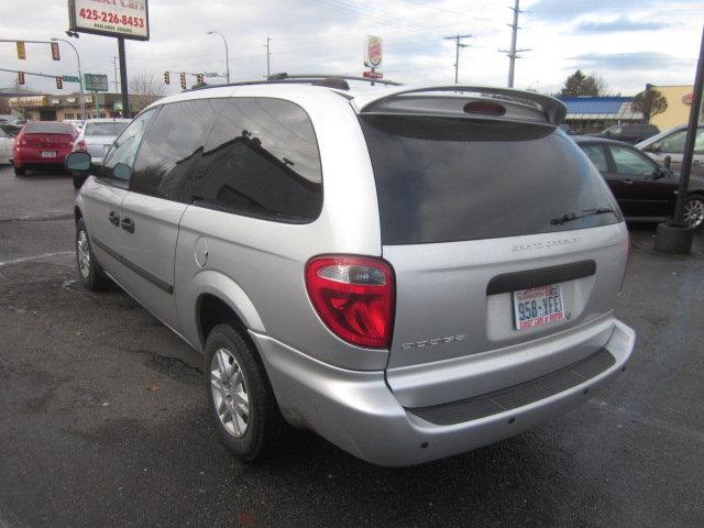 Dodge Grand Caravan 2005 photo 4