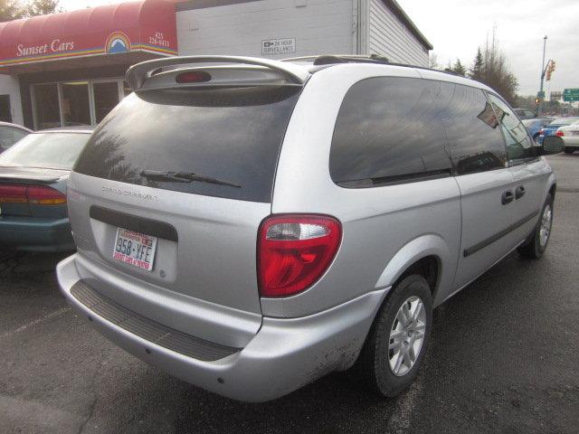 Dodge Grand Caravan 2005 photo 3