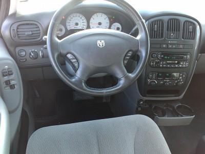Dodge Grand Caravan 2005 photo 1