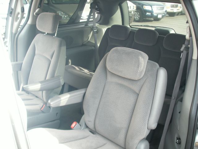 Dodge Grand Caravan 2005 photo 1
