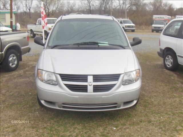 Dodge Grand Caravan 2005 photo 3