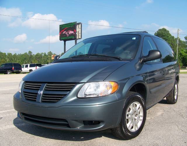 Dodge Grand Caravan 2005 photo 3