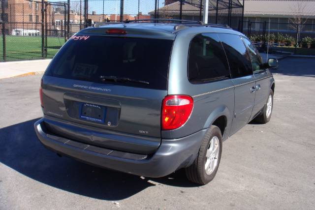Dodge Grand Caravan ES Sport MiniVan