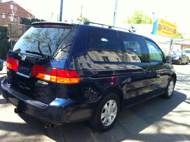 Dodge Grand Caravan 2005 photo 2