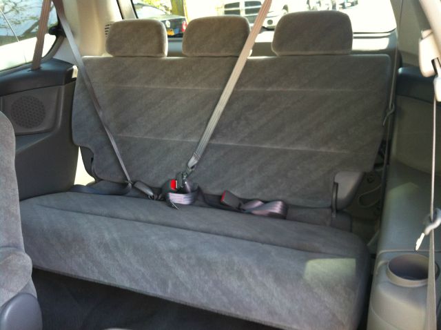 Dodge Grand Caravan 2005 photo 4