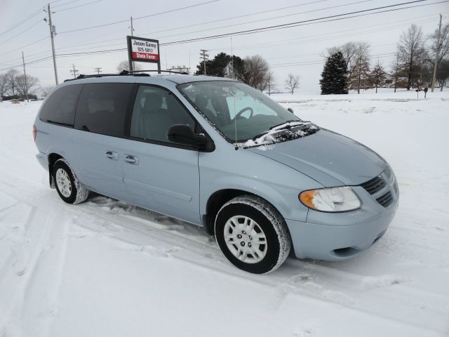 Dodge Grand Caravan 2005 photo 3