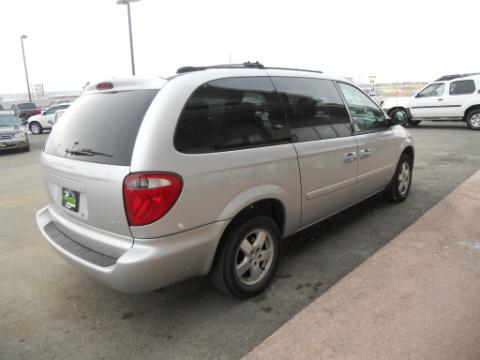 Dodge Grand Caravan 2005 photo 3