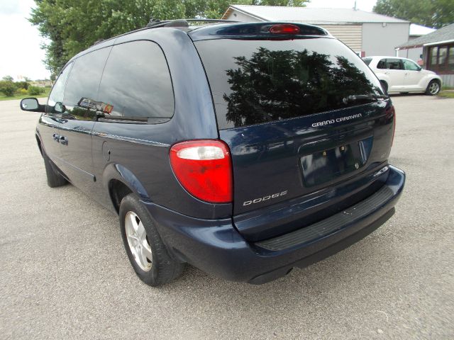 Dodge Grand Caravan 2005 photo 1