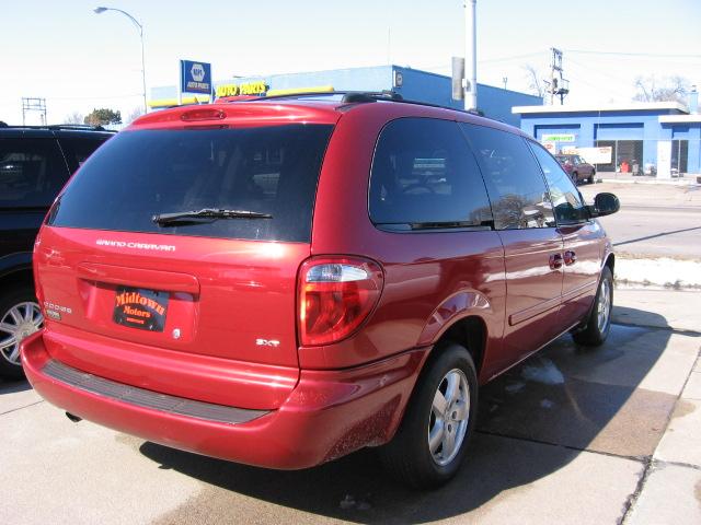Dodge Grand Caravan 2005 photo 1