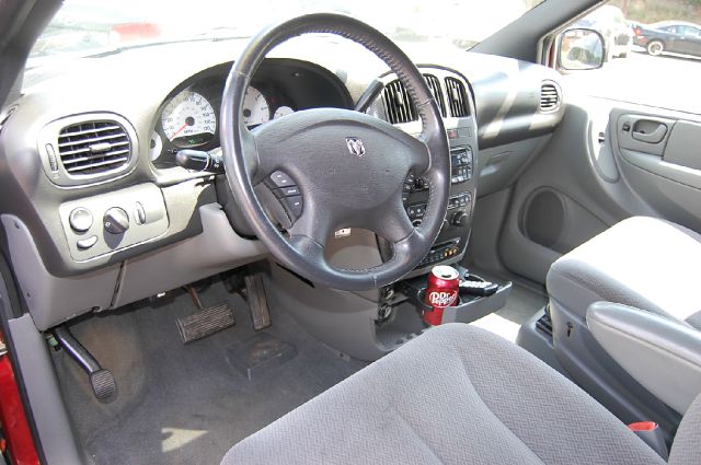 Dodge Grand Caravan 2005 photo 3