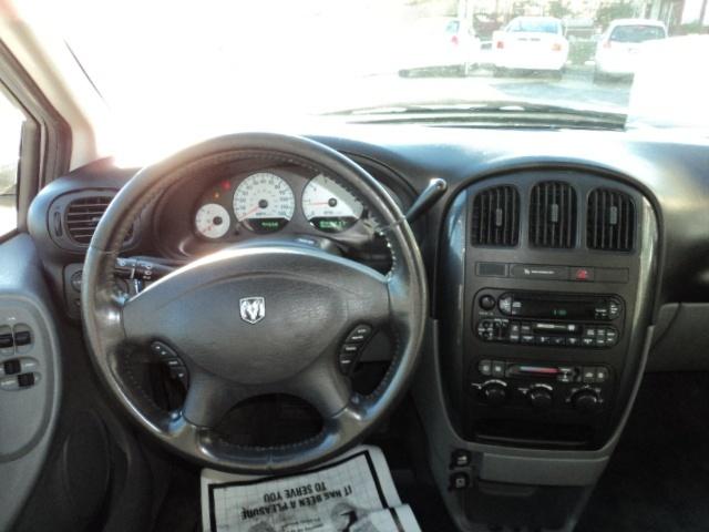 Dodge Grand Caravan 2005 photo 1