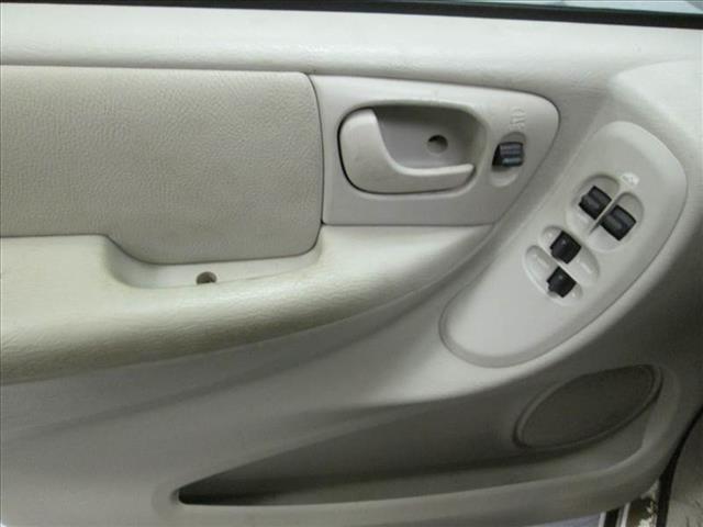 Dodge Grand Caravan 2005 photo 1