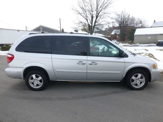 Dodge Grand Caravan 2005 photo 4