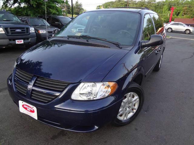 Dodge Grand Caravan 2005 photo 1