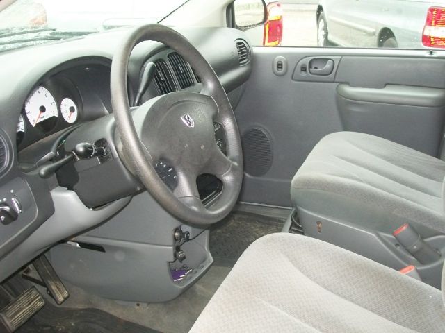 Dodge Grand Caravan 2005 photo 11