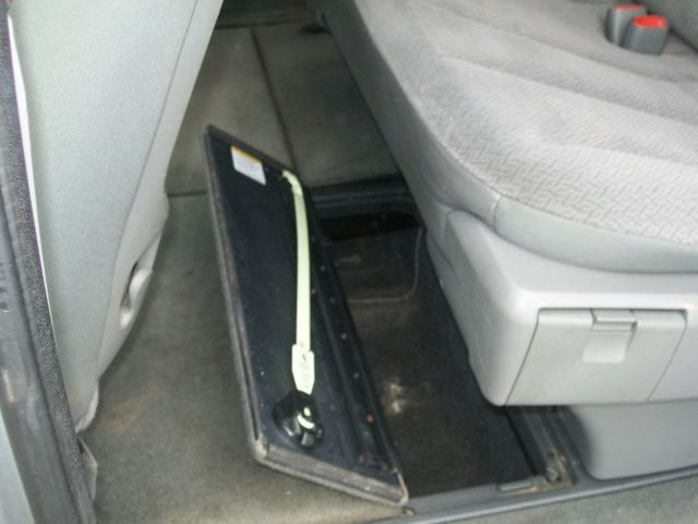 Dodge Grand Caravan 2005 photo 6