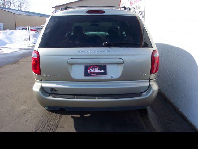Dodge Grand Caravan 2005 photo 3