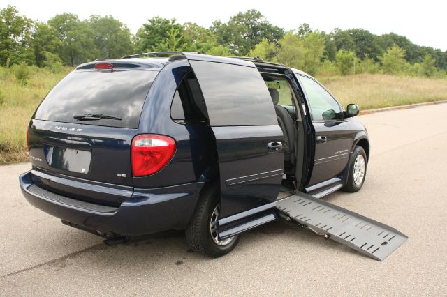 Dodge Grand Caravan 2005 photo 1