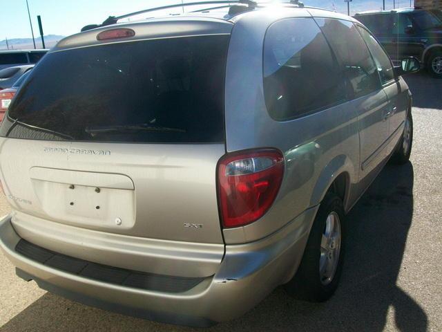 Dodge Grand Caravan 2005 photo 1