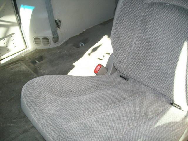 Dodge Grand Caravan 2005 photo 3