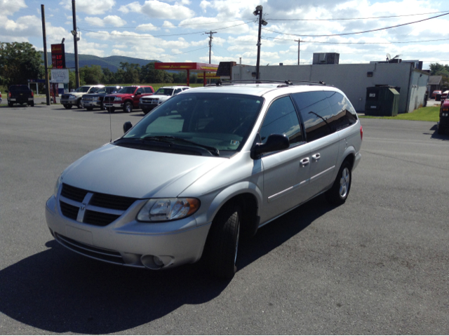 Dodge Grand Caravan 2005 photo 1