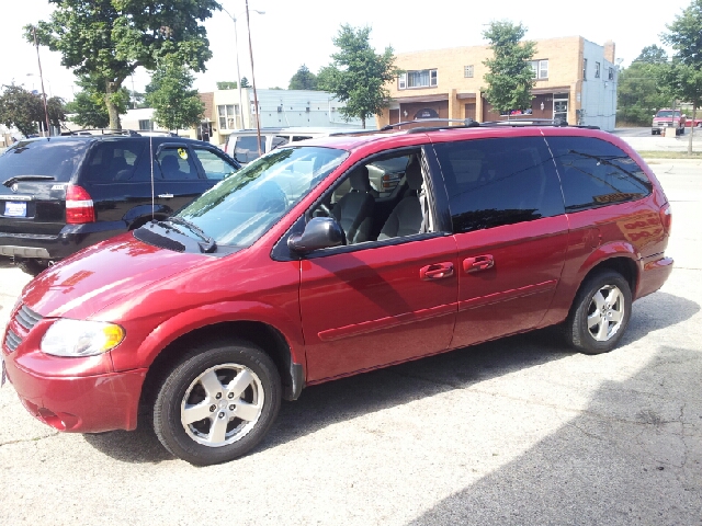 Dodge Grand Caravan 2005 photo 1