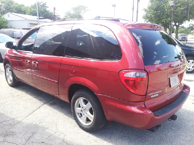 Dodge Grand Caravan 2005 photo 3