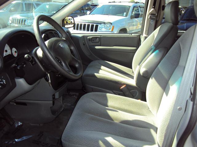 Dodge Grand Caravan 2005 photo 1