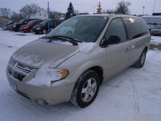 Dodge Grand Caravan 2005 photo 4