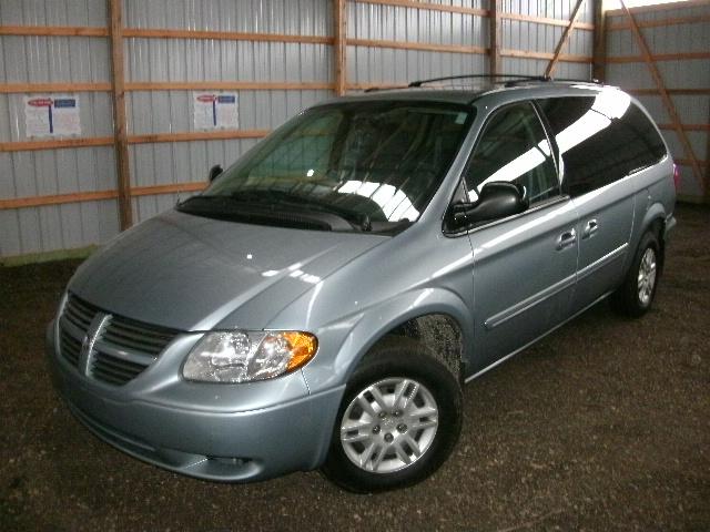 Dodge Grand Caravan 2005 photo 1