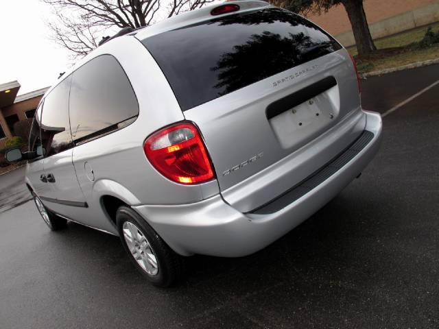 Dodge Grand Caravan 2005 photo 1