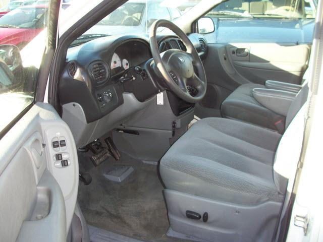 Dodge Grand Caravan 2005 photo 4