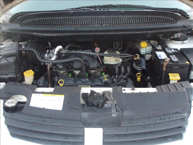 Dodge Grand Caravan 2005 photo 5