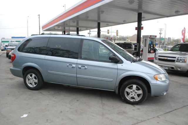 Dodge Grand Caravan 2005 photo 15