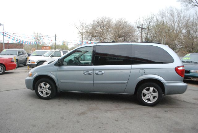 Dodge Grand Caravan 2005 photo 21