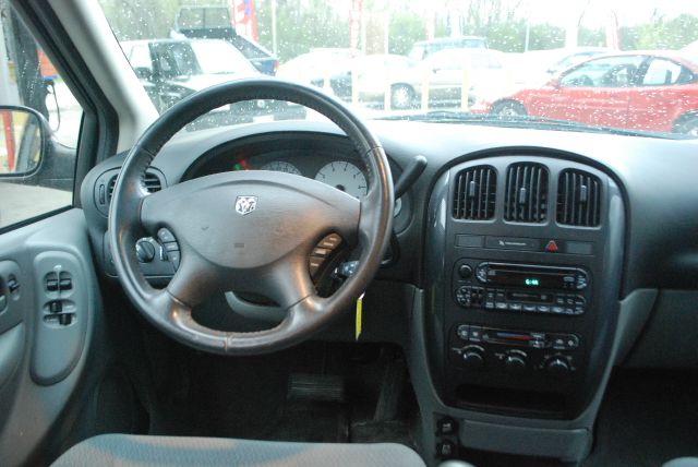 Dodge Grand Caravan 2005 photo 4