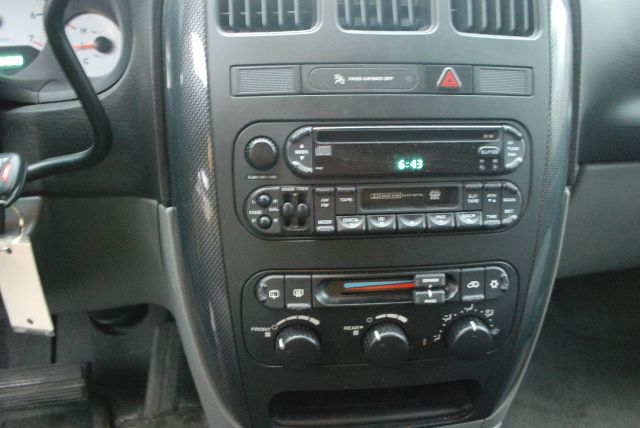 Dodge Grand Caravan 2005 photo 5