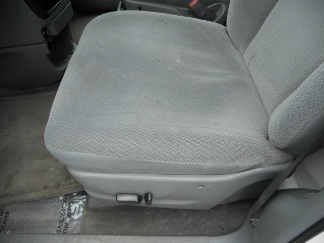 Dodge Grand Caravan 2005 photo 8