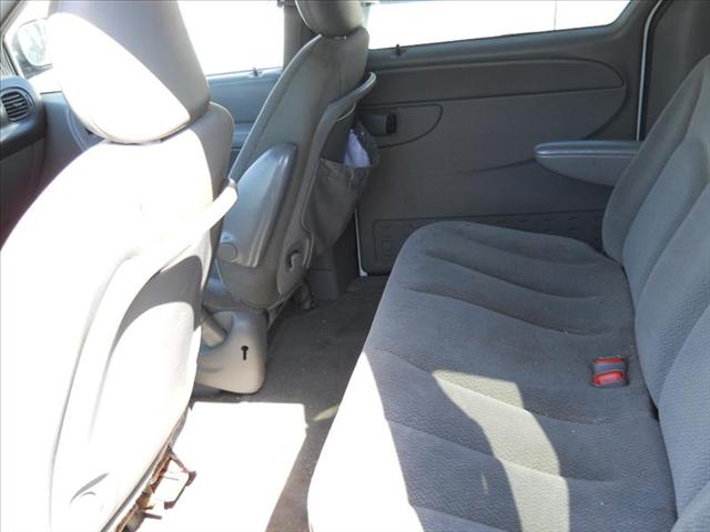 Dodge Grand Caravan 2005 photo 1