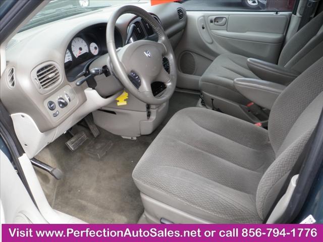 Dodge Grand Caravan 2005 photo 4