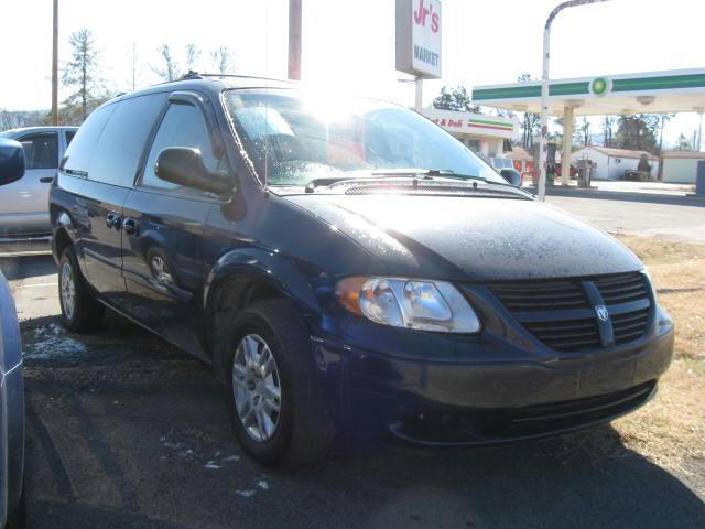 Dodge Grand Caravan 2005 photo 2