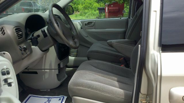 Dodge Grand Caravan 2005 photo 1
