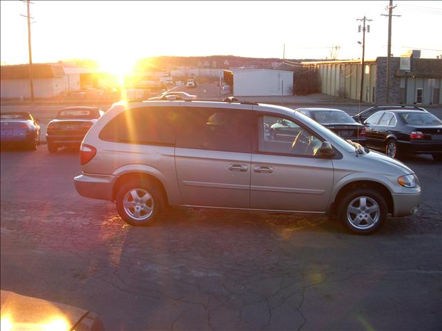Dodge Grand Caravan 2005 photo 1