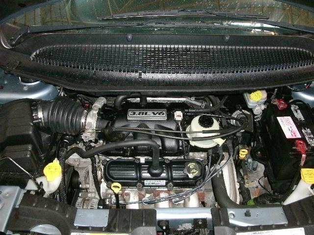 Dodge Grand Caravan 2005 photo 3