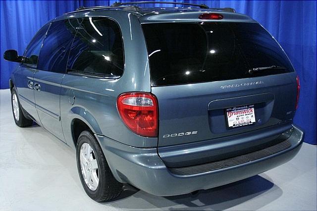Dodge Grand Caravan 2005 photo 4
