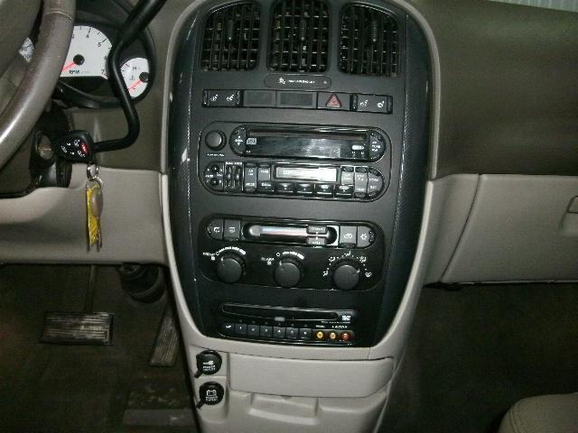 Dodge Grand Caravan 2005 photo 1